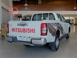 ميتسوبيشي L200